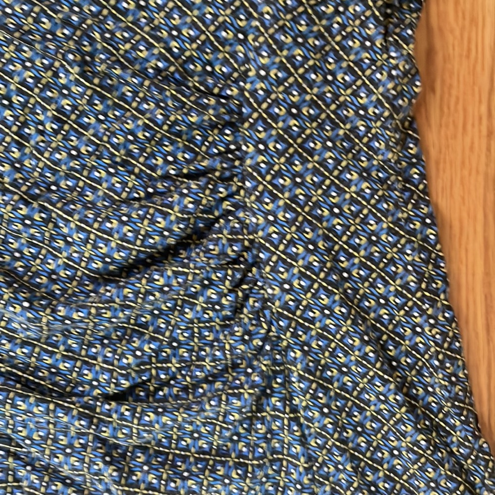 Talbots Faux Wrap top v neck - Picture 4 of 5